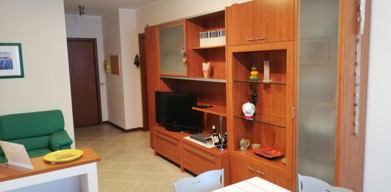 Casa Vacanze La Mela モンツァ エクステリア 写真